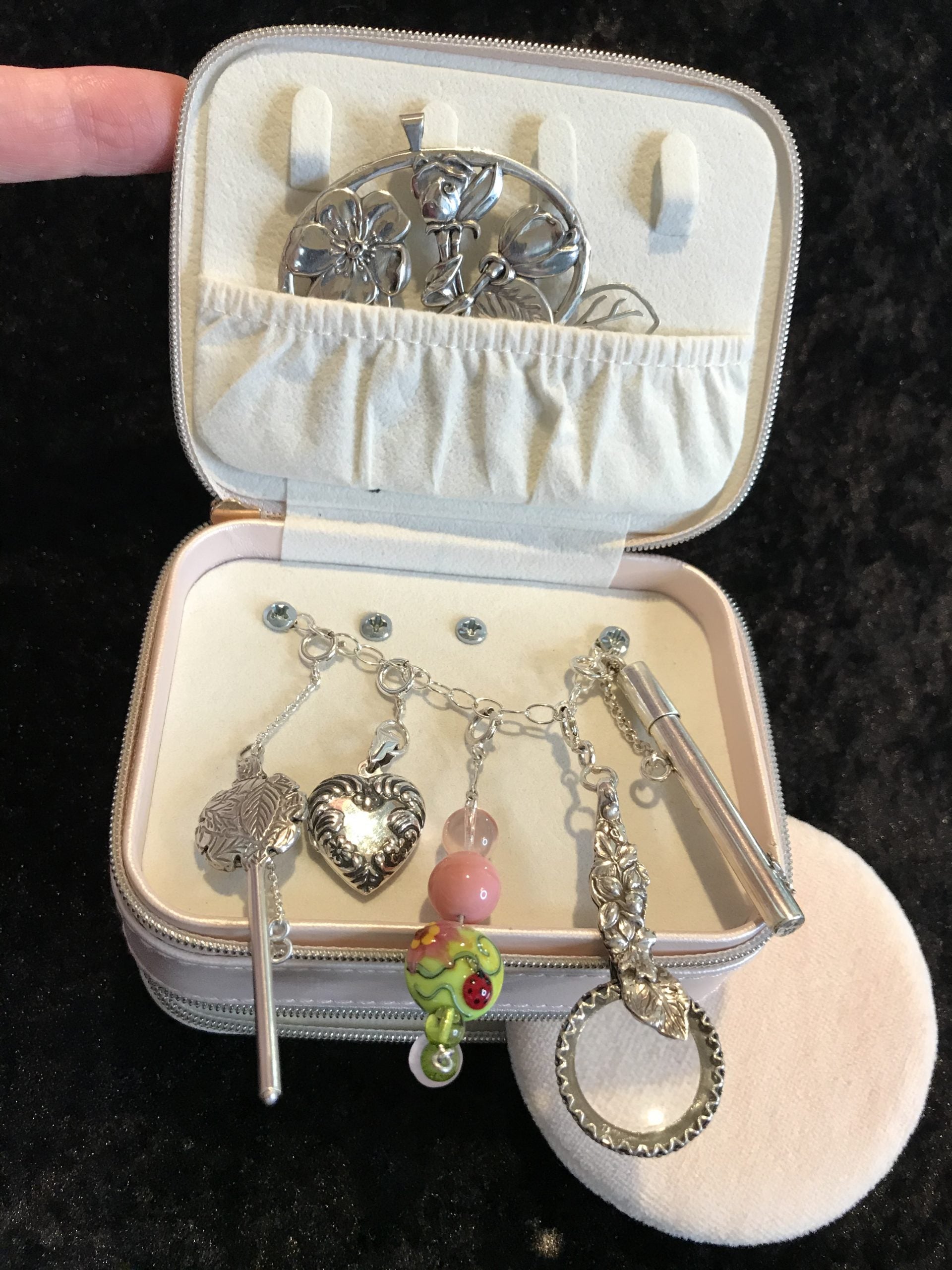 Traveling Jewelry Kit