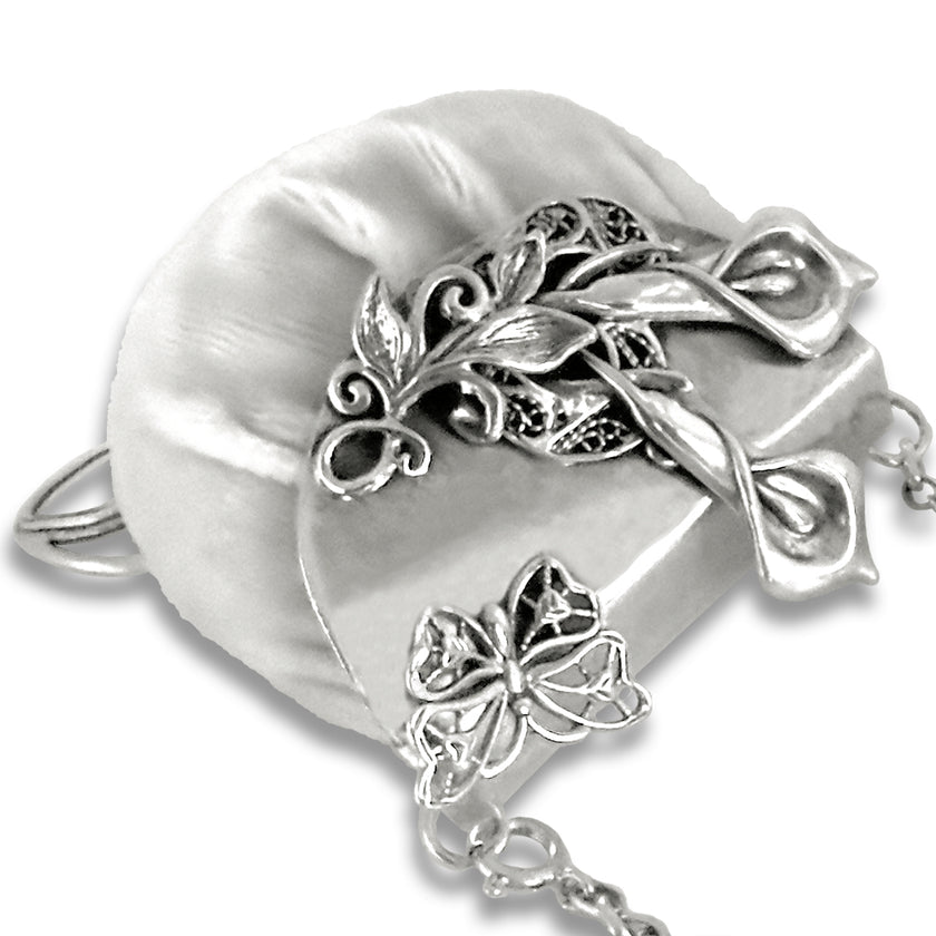 Two Calla Lilies with Large Leaf