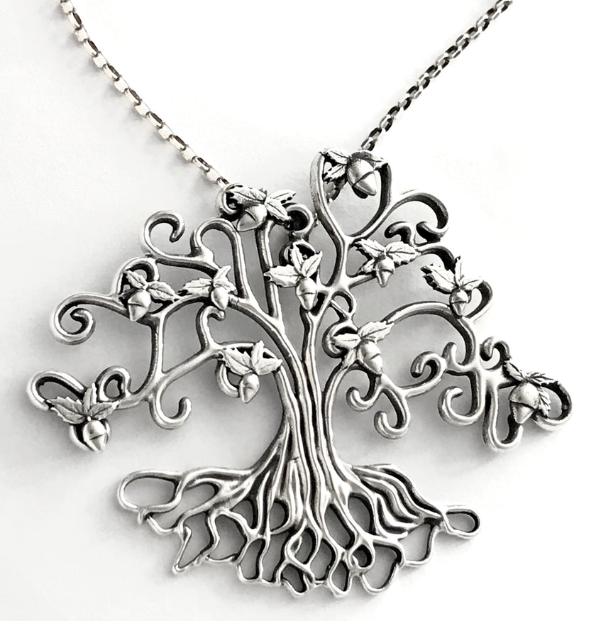 Live Oak Tree Chatelaine