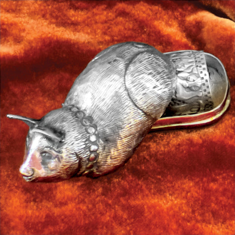 Thimble Box - Cat made of sterling silver with ornate detailing, perfect for thimble collections and sewing accessories.