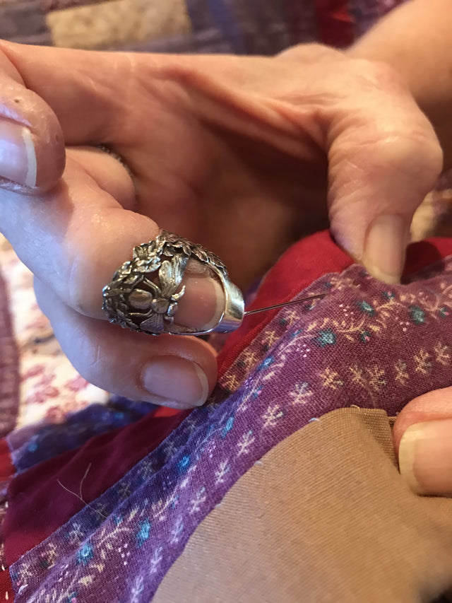 Queen Bee Thimble